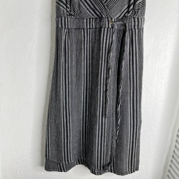 Avatar Striped Sleeveless Midi Dress With Belt Size XXS Halloween Beetlejuice - Picture 2 of 16